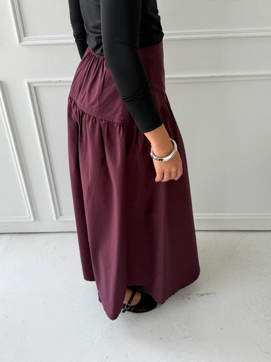 Drop waist skirt-burgundy