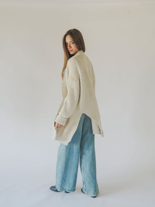 Knitted cardigan-beige