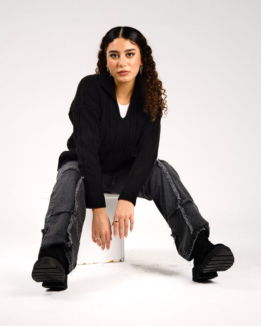 Knitted sweater-black