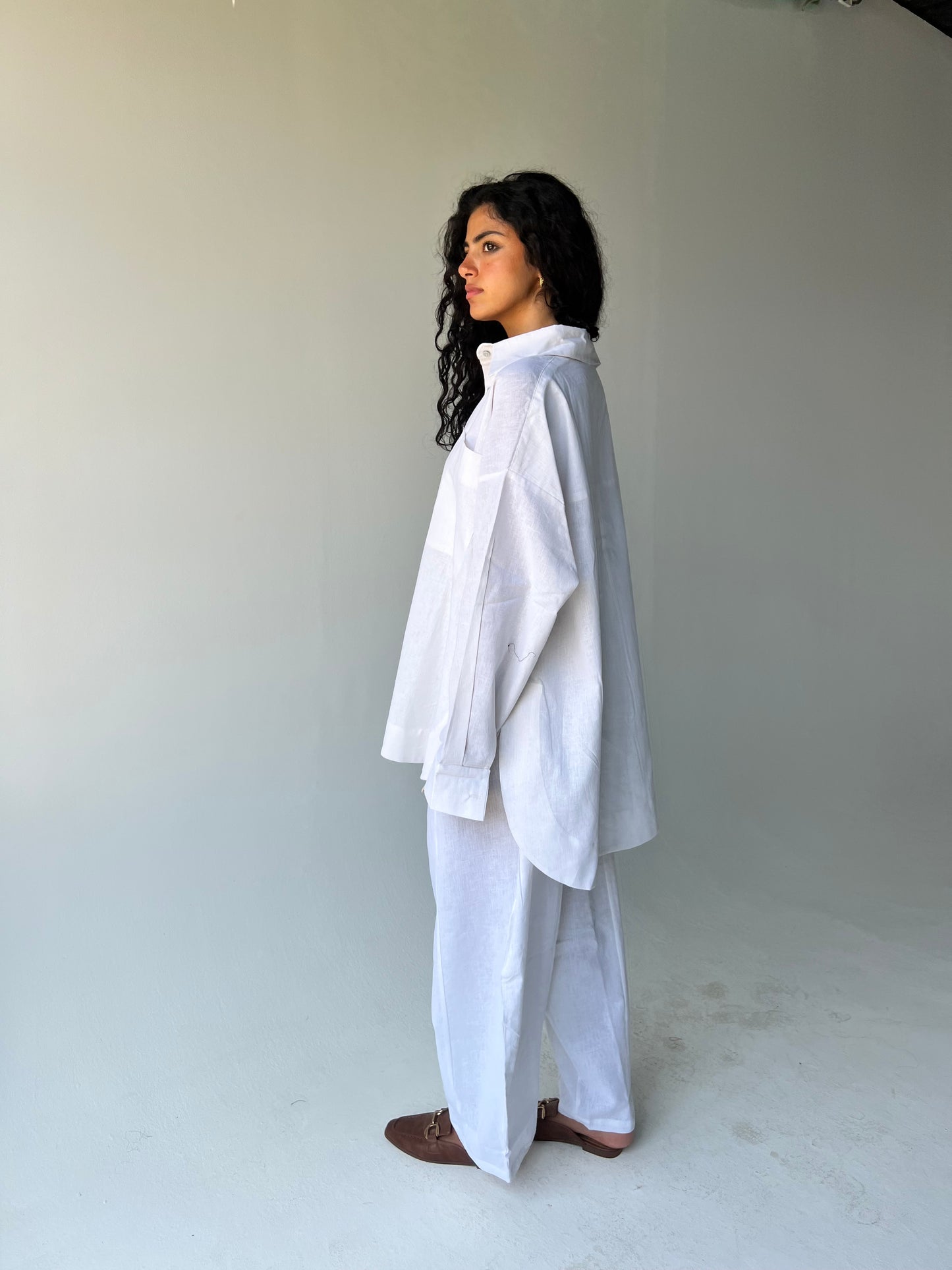 Oversized linen shirt-White