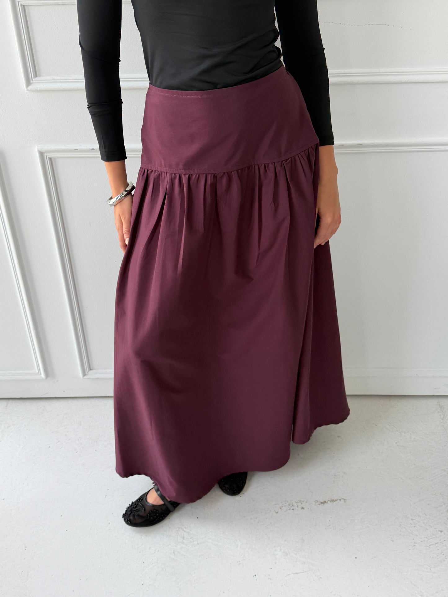 Drop waist skirt-burgundy