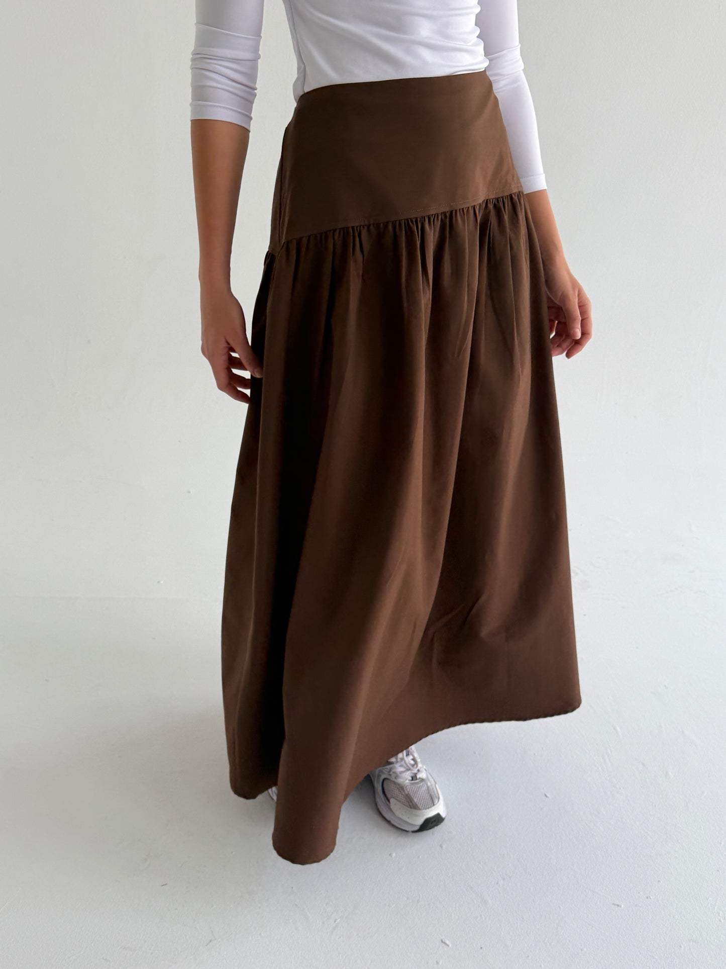 Drop waist skirt-brown
