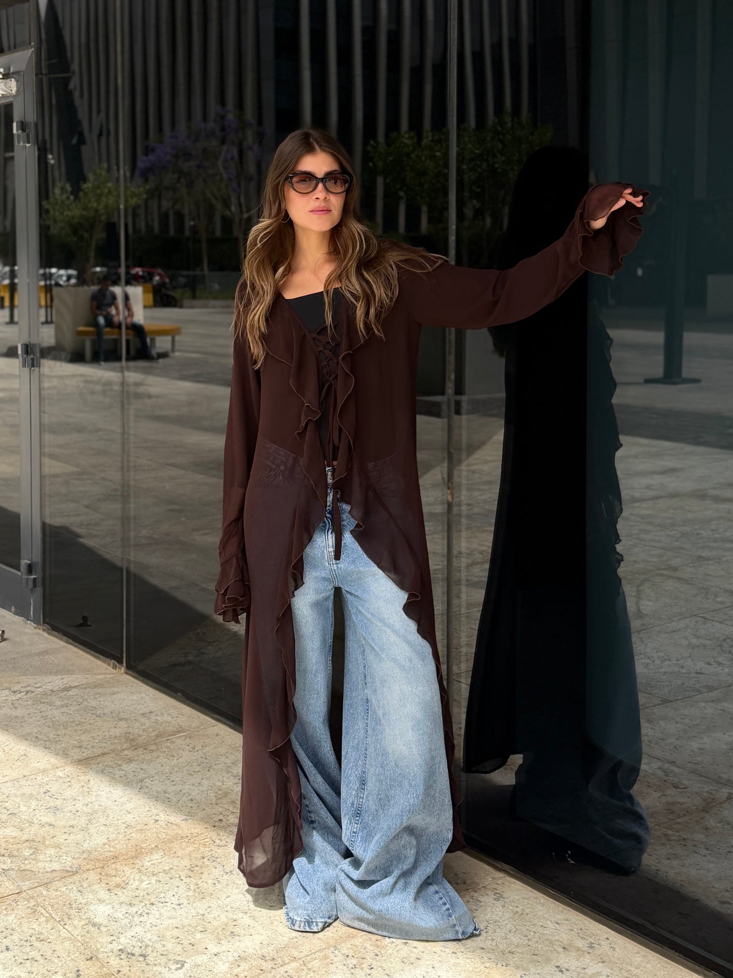 Ruffled cardigan-brown