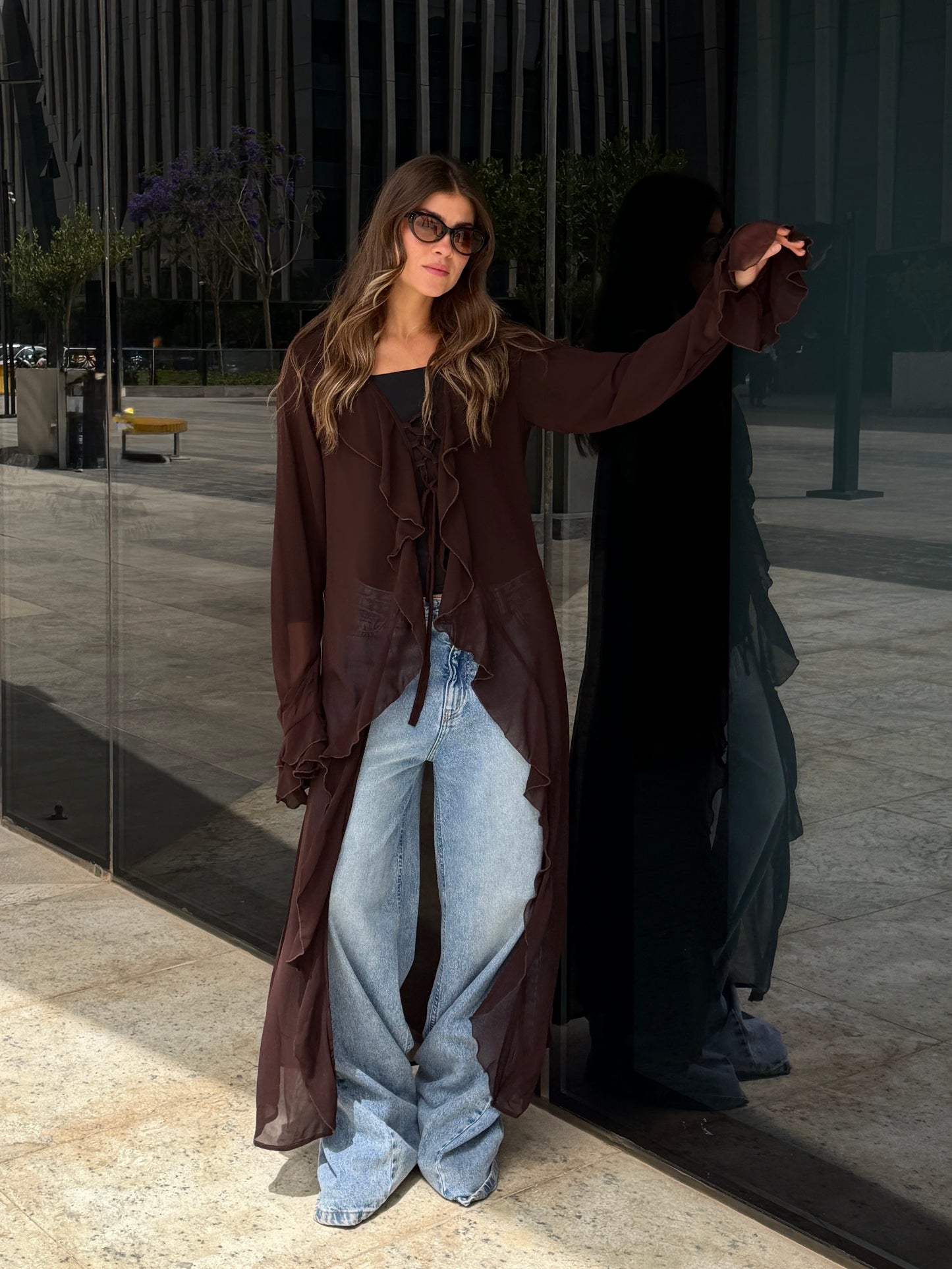Ruffled cardigan-brown