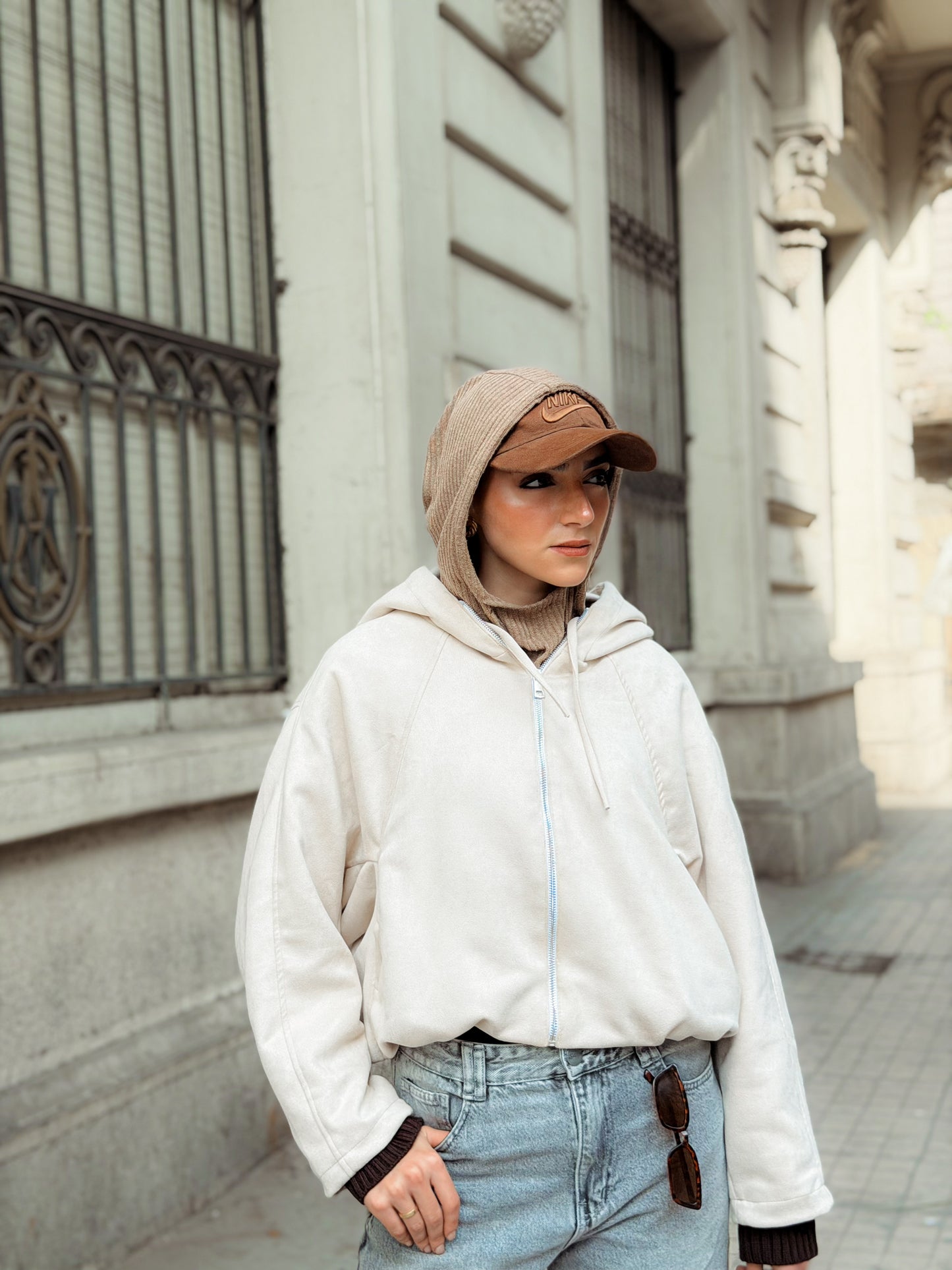 Cropped suede jacket-Beige