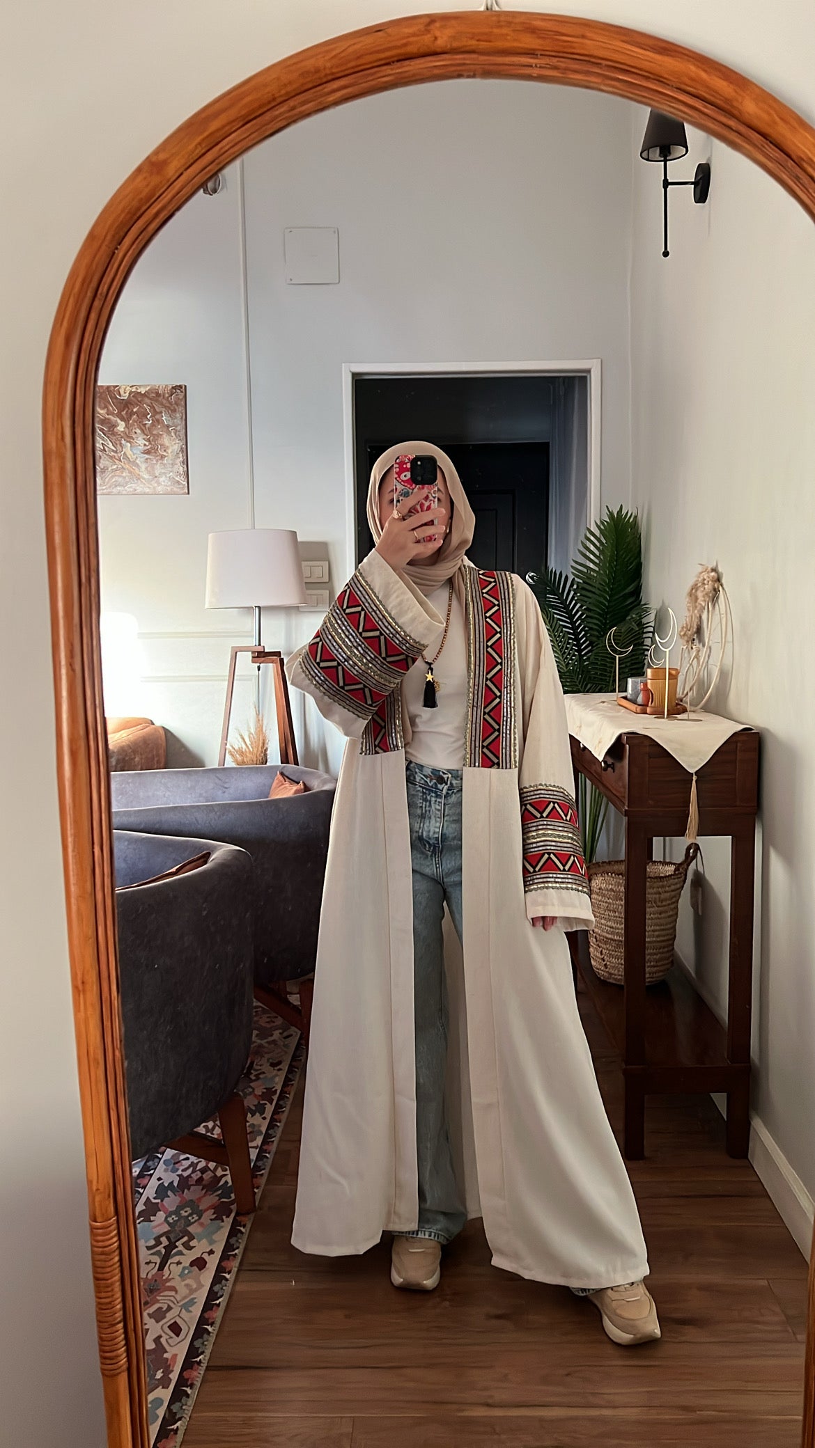 Embroidery kaftan-beige