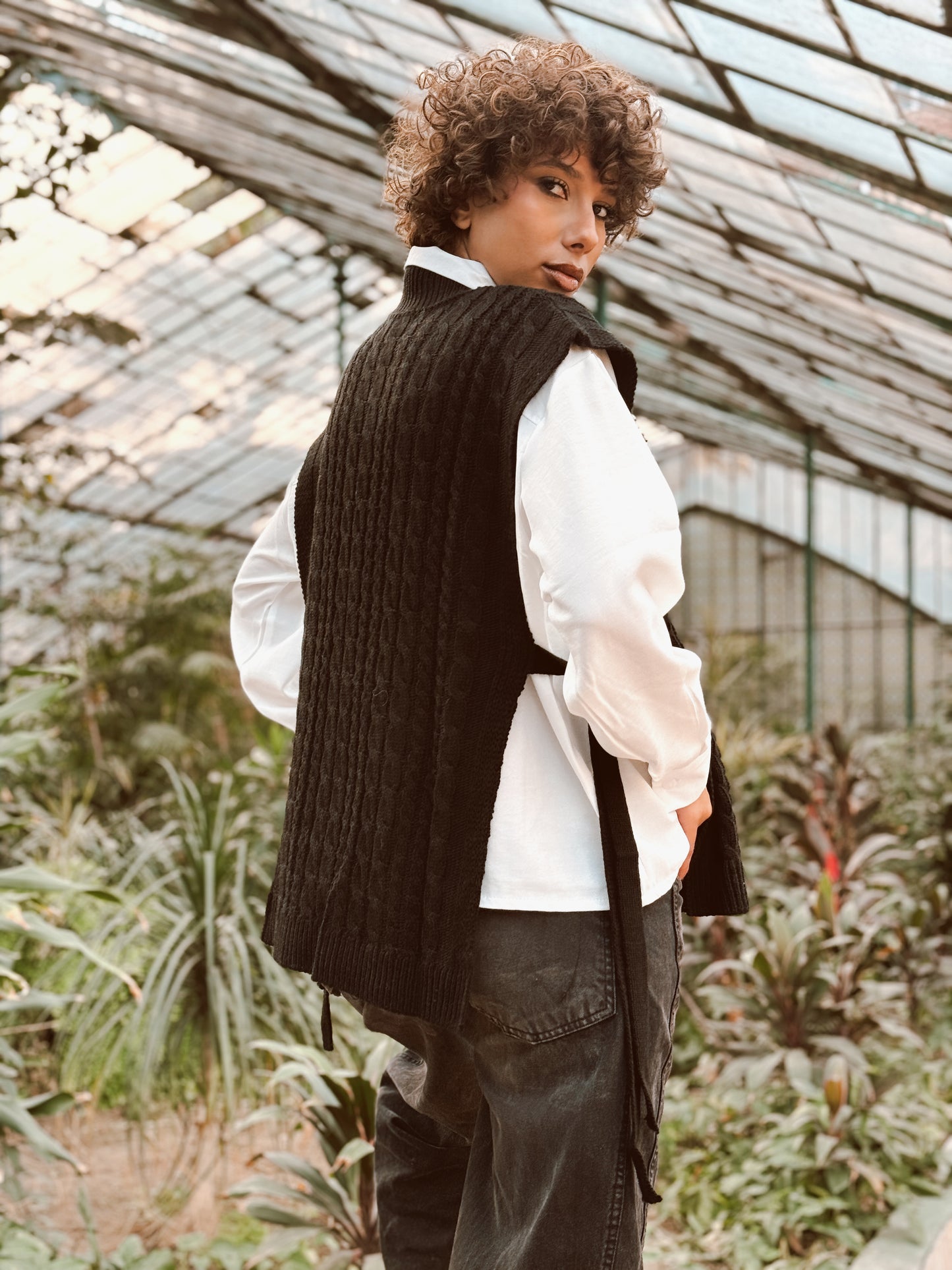 Knit vest-black